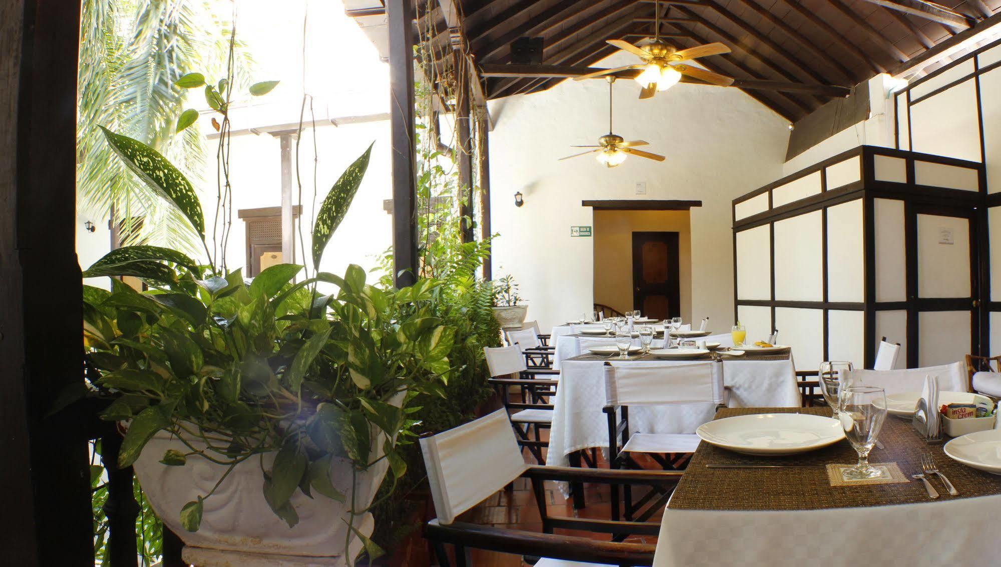 Centro Hotel Cartagena By Dot Tradition Exterior photo